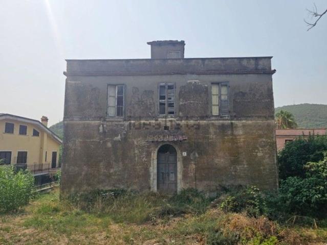 Villetta indipendente in vendita di 120 m² in Via Valeria, 8