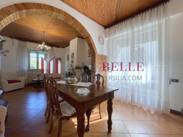 Villetta indipendente in vendita di 120 m² in Via Venezuela, 55041