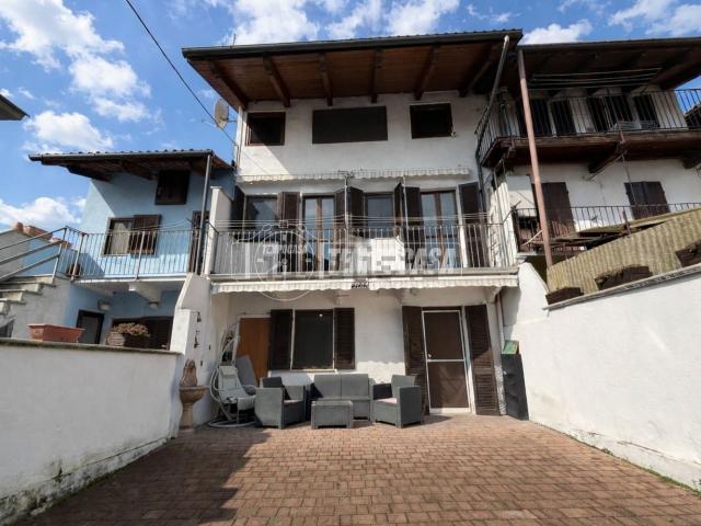 Villetta indipendente in vendita di 120 m² in Vicolo Sant&apos Anna