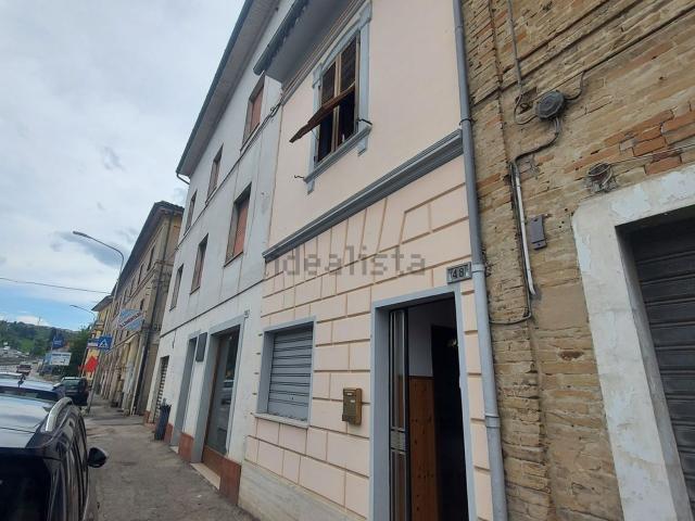 Villetta indipendente in vendita di 120 m² in Borgo Nicolò Peranzoni, 48