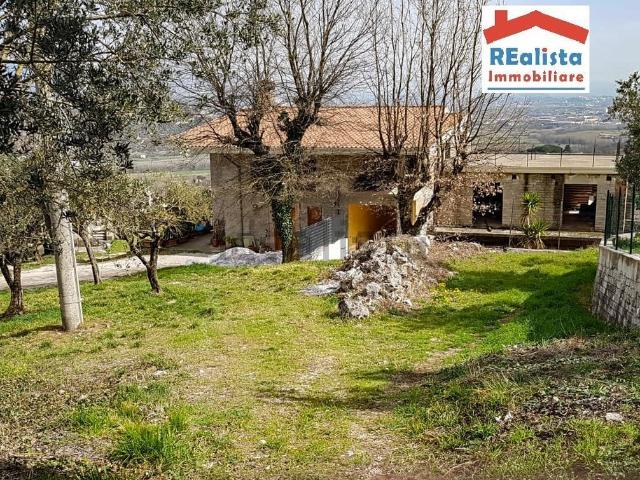Villetta indipendente in vendita di 120 m² in Contrada Varico Alto