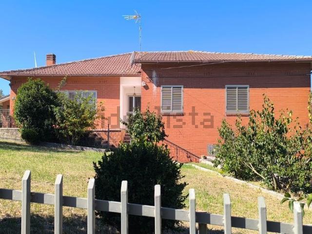 Villetta indipendente in vendita di 120 m² in Contrada CERQUELLE