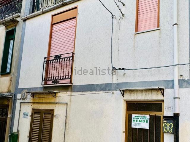 Villetta indipendente in vendita di 120 m² in Cortile Olivetani, 53