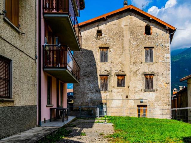 Villetta indipendente in vendita di 120 m² in Frazione Frerola