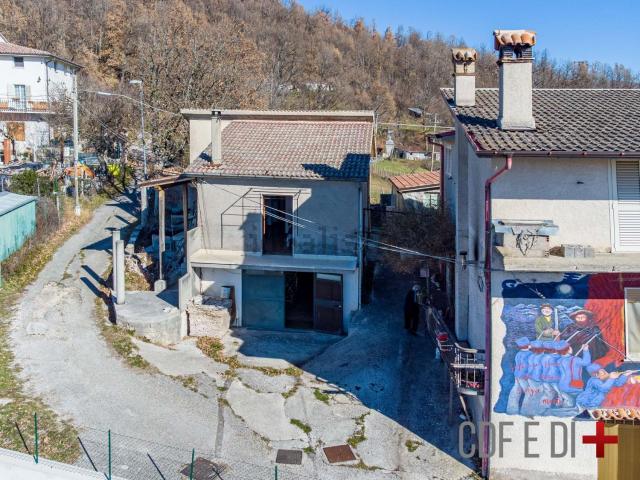Villetta indipendente in vendita di 120 m² in Frazione peschieta