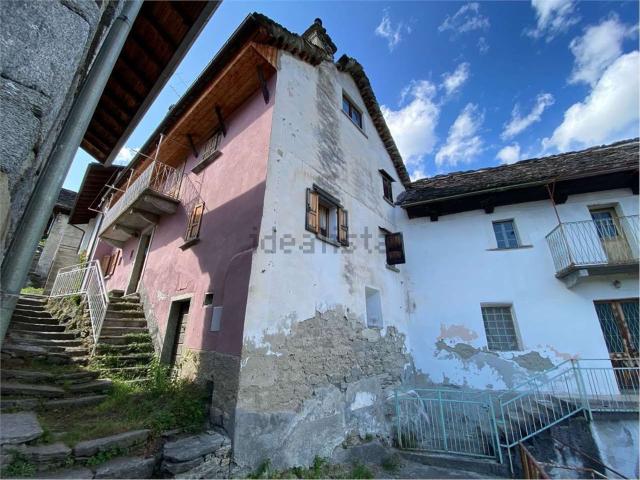 Villetta indipendente in vendita di 120 m² in Frazione Pioda, 14
