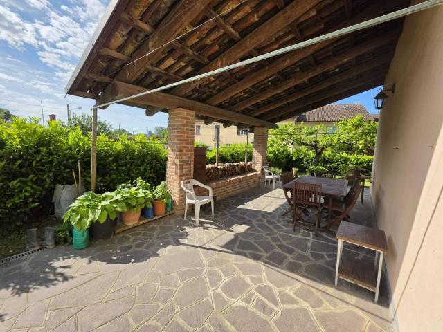 Villetta indipendente in vendita di 120 m² in Frazione San Giulio, 120