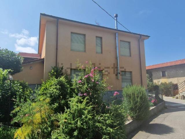 Villetta indipendente in vendita di 120 m² in Località Bricco