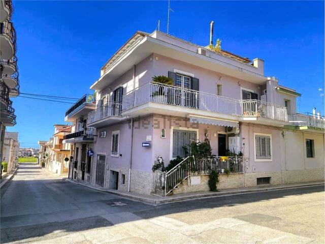 Villetta indipendente in vendita di 121 m²