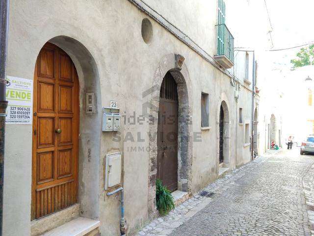 Villetta indipendente in vendita di 121 m² in Via De Martino
