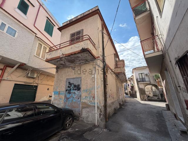 Villetta indipendente in vendita di 121 m² in Via Roma, 49
