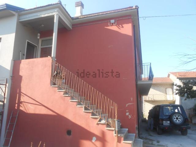 Villetta indipendente in vendita di 121 m² in Contrada bosco