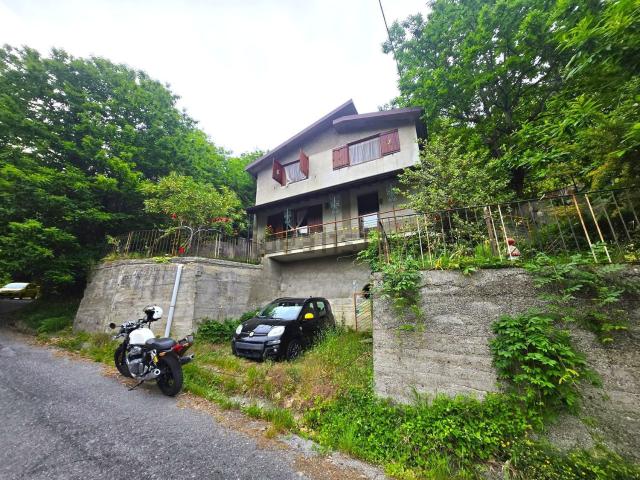 Villetta indipendente in vendita di 121 m² in Frazione Ciabaudo, 16