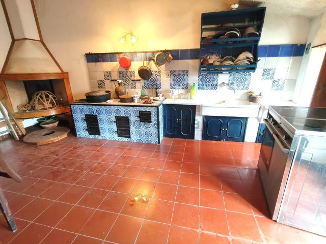 Villetta indipendente in vendita di 121 m² in Piazza Umberto, 33