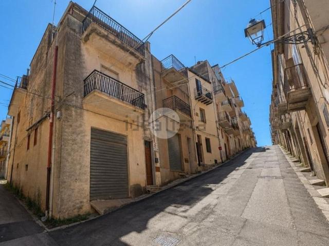 Villetta indipendente in vendita di 122 m² in Via Michele Barone, 3