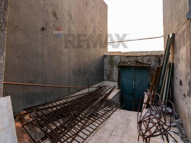 Villetta indipendente in vendita di 122 m² in Via San Piero Patti, 23