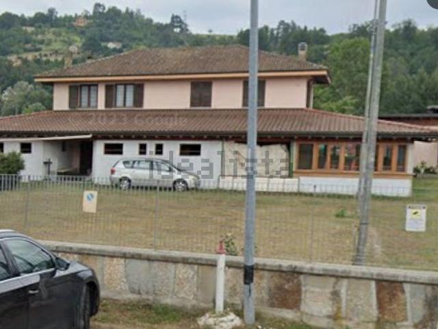 Villetta indipendente in vendita di 123 m² in Via Cassarogna, 163