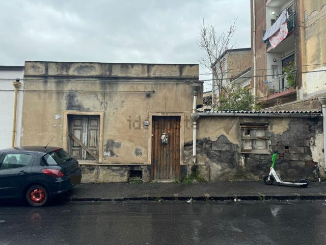 Villetta indipendente in vendita di 123 m² in Via Selvosa