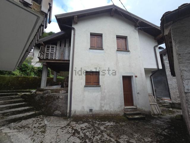 Villetta indipendente in vendita di 123 m² in Via Superiore