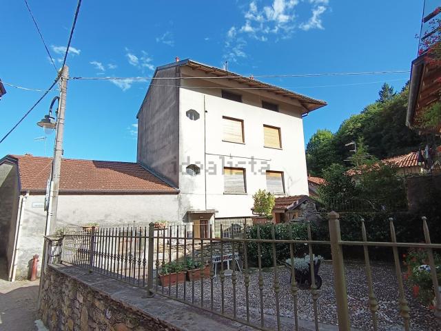 Villetta indipendente in vendita di 124 m² in Via Carenzone