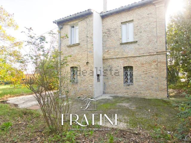 Villetta indipendente in vendita di 124 m² in Via Aprutina, 32