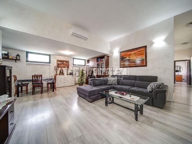 Villetta indipendente in vendita di 124 m² in Via G. Galilei, 1