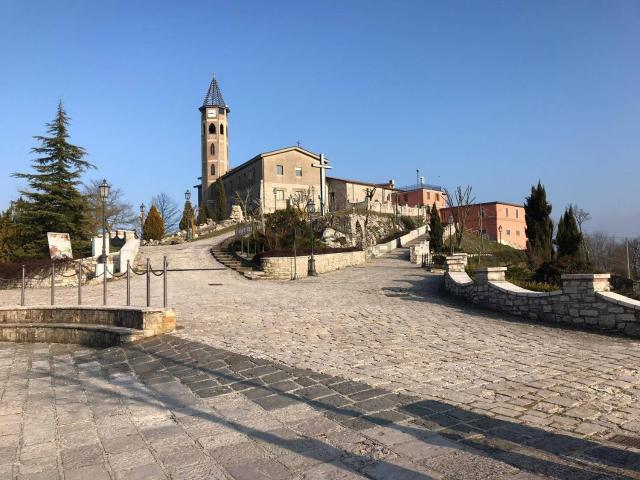 Villetta indipendente in vendita di 124 m² in Via Pistocchi
