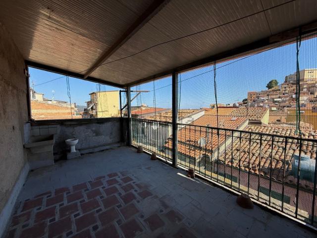 Villetta indipendente in vendita di 124 m² in Via Romano