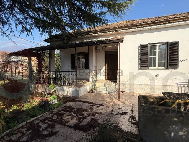 Villetta indipendente in vendita di 124 m² in Via Torre del Duca