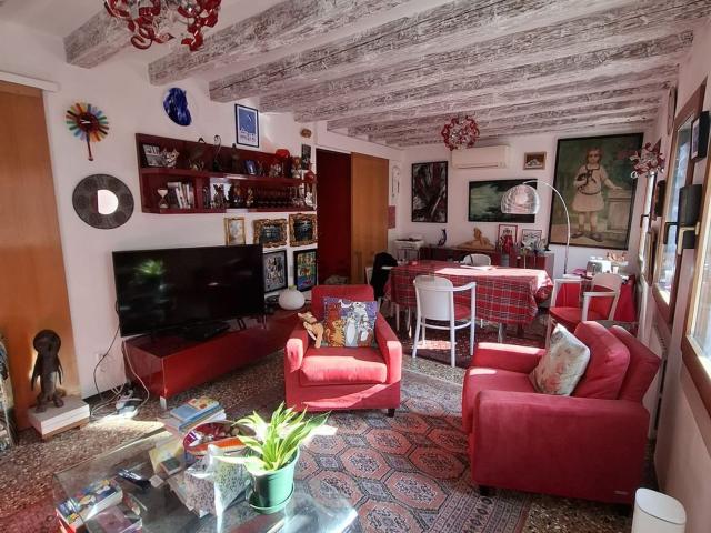 Villetta indipendente in vendita di 124 m² in Fondamenta de San Basegio