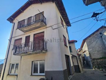 Villetta indipendente in vendita di 124 m² in Piazza Trento e Trieste, 1