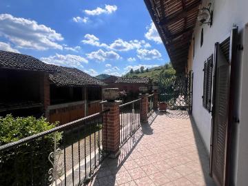 Villetta indipendente in vendita di 124 m² in Strada Spagnolino Solza