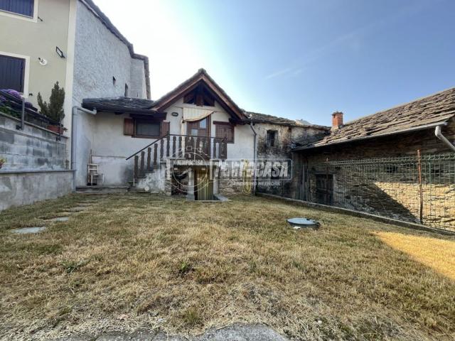 Villetta indipendente in vendita di 125 m² in Via Capelli