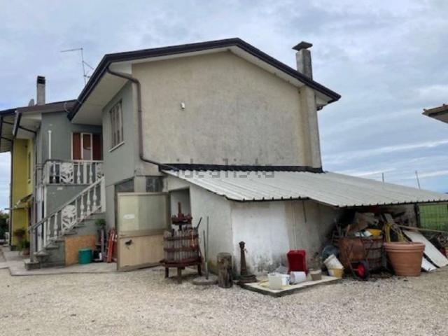 Villetta indipendente in vendita di 125 m² in Via Crosere, 63