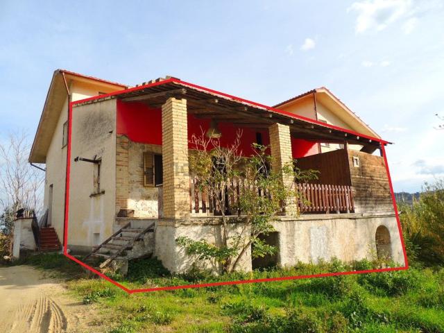 Villetta indipendente in vendita di 125 m² in Via alento