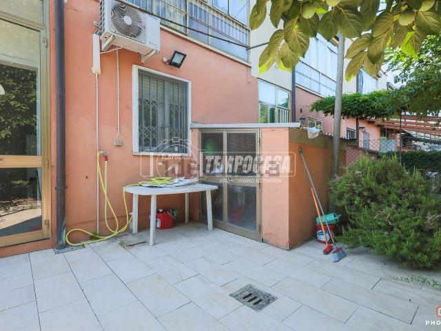 Villetta indipendente in vendita di 125 m² in Via Gaetano Tacconi