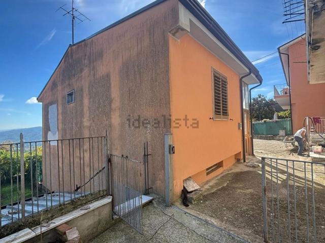 Villetta indipendente in vendita di 125 m² in Via forni di sopra, 4