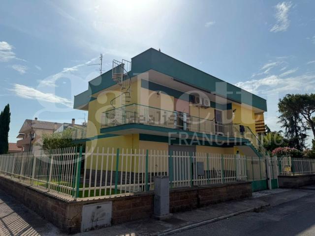 Villetta indipendente in vendita di 125 m² in Via Perugia, 18