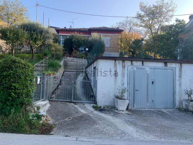 Villetta indipendente in vendita di 125 m² in Viale XXV Aprile, 9