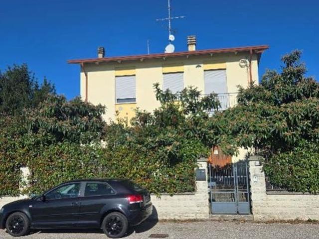 Villetta indipendente in vendita di 125 m² in Strada San Bernardino, 120