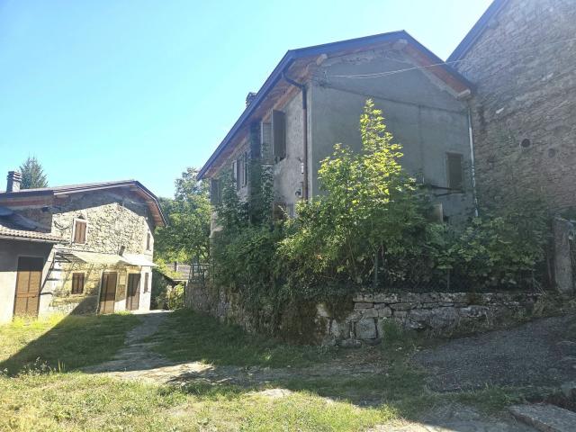 Villetta indipendente in vendita di 126 m² in Via Magnano