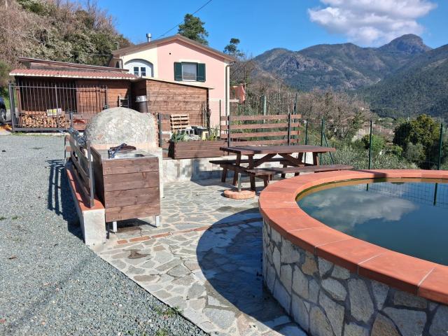 Villetta indipendente in vendita di 127 m²