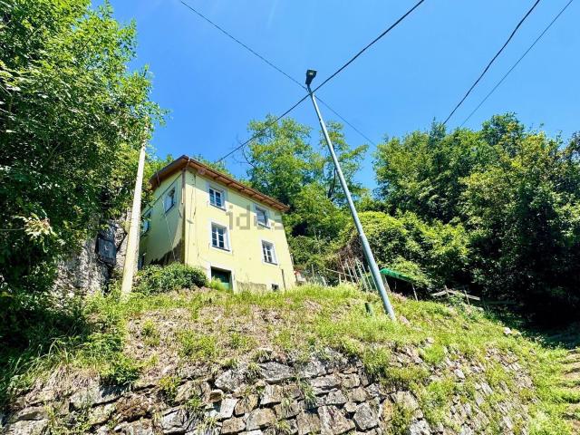 Villetta indipendente in vendita di 127 m² in Via Scagnelli, 49