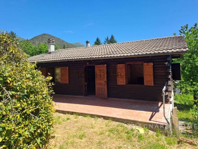 Villetta indipendente in vendita di 127 m² in Via Primo Maggio