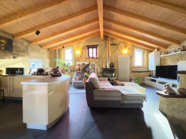 Villetta indipendente in vendita di 128 m² in Via Palazzetta, 14