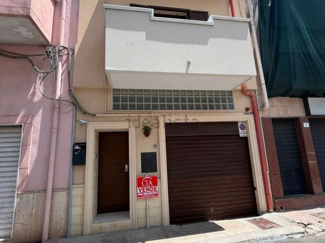 Villetta indipendente in vendita di 128 m² in Via Trieste