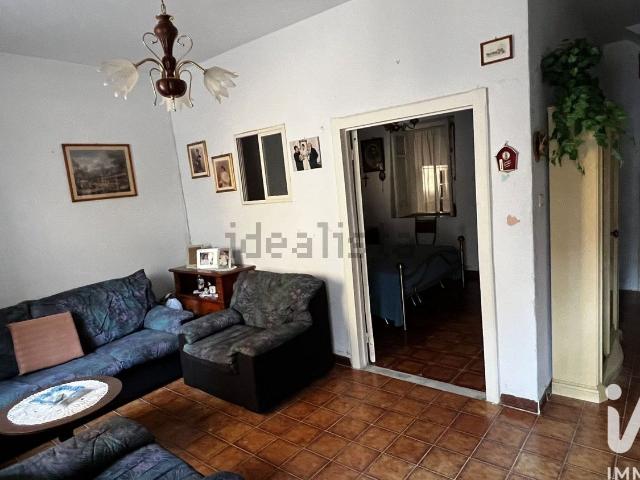 Villetta indipendente in vendita di 129 m² in Via Cristoforo Colombo, 27