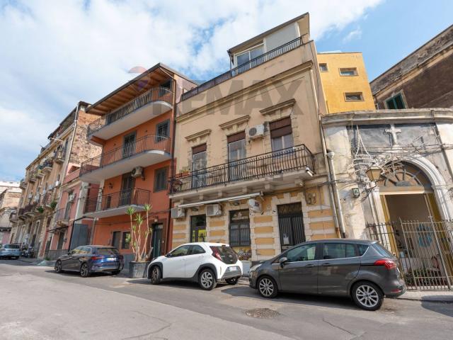 Villetta indipendente in vendita di 129 m² in Via Tindaro, 39