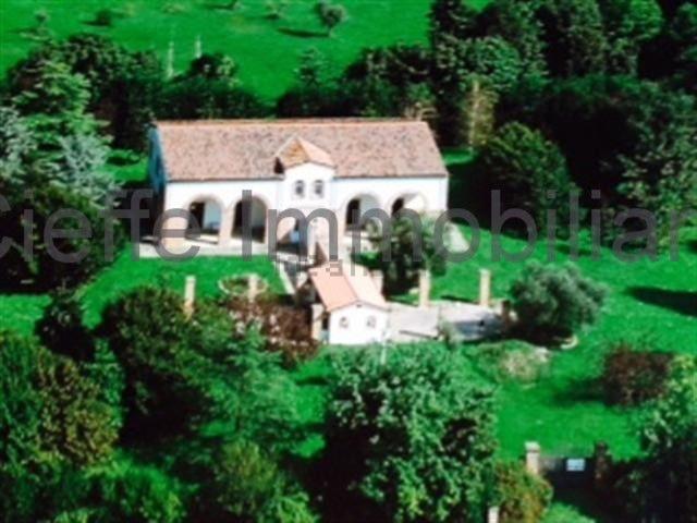 Villetta indipendente in vendita di 1300 m² in Via Balla, 56