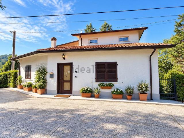 Villetta indipendente in vendita di 130 m²